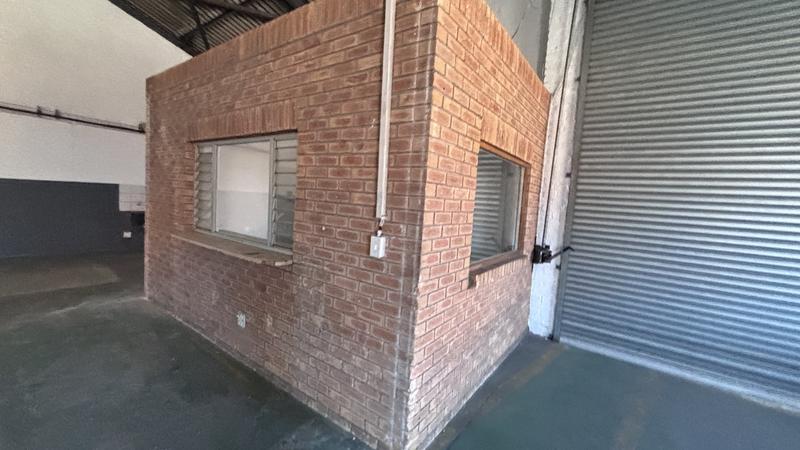 To Let Commercial Property for Rent in Montague Gardens Western Cape
